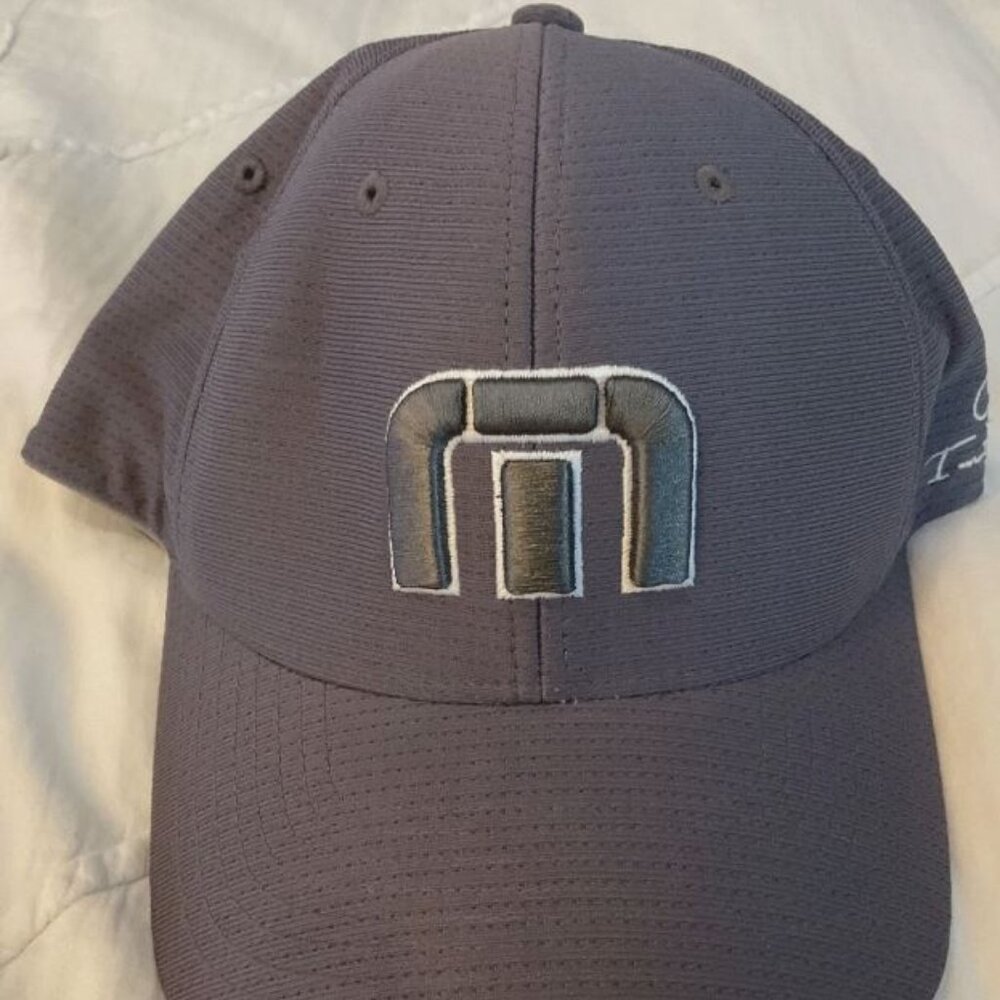 Travis Mathew Mens Flex Fit Fitted Golf Hat Mens One-Size S-M Grey Polyester